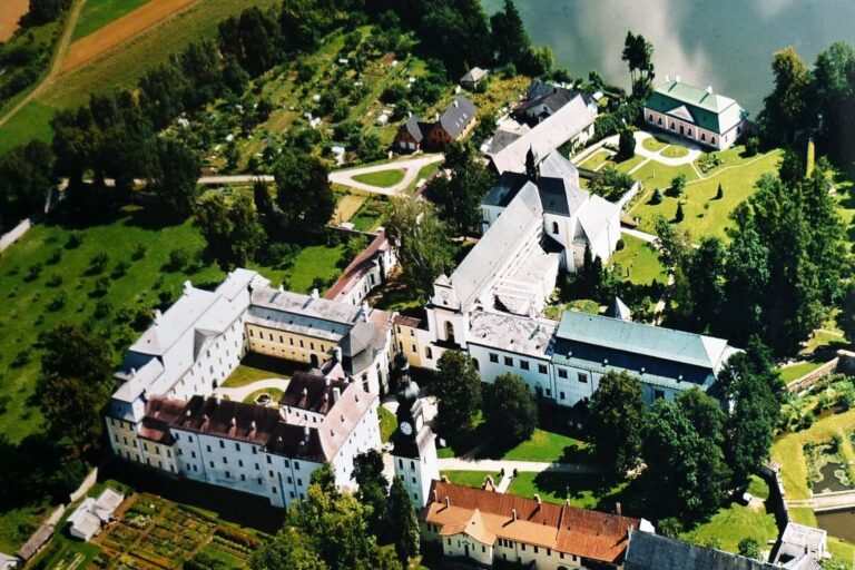 Profesionální Stěhovací Služba v Žďáru nad Sázavou pro Bezstarostný Přesun